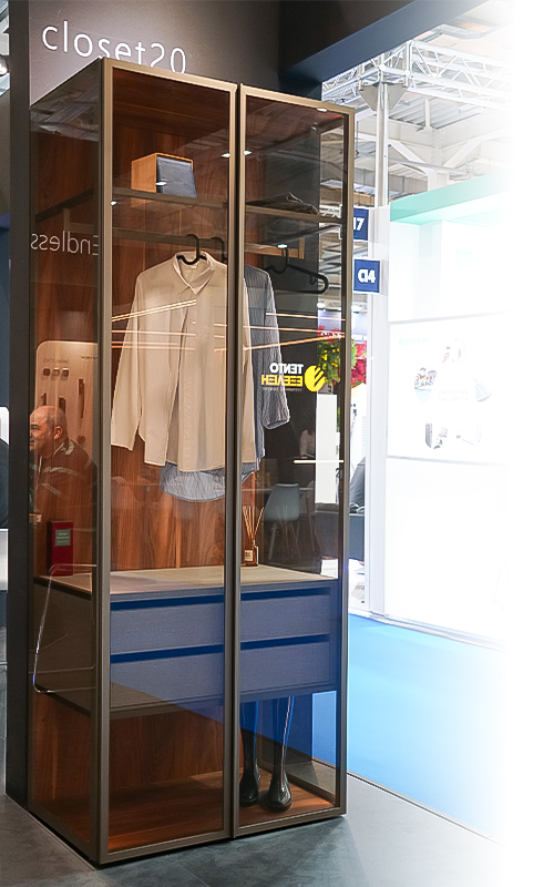 exhibitions_0000_exhibition_01